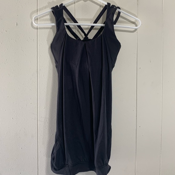 lululemon athletica Tops - LULULEMON 4 Racer back Tank Built in sports bra